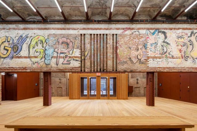 Ascan Mergenthaler разобрался с электростанцией в Бруклине