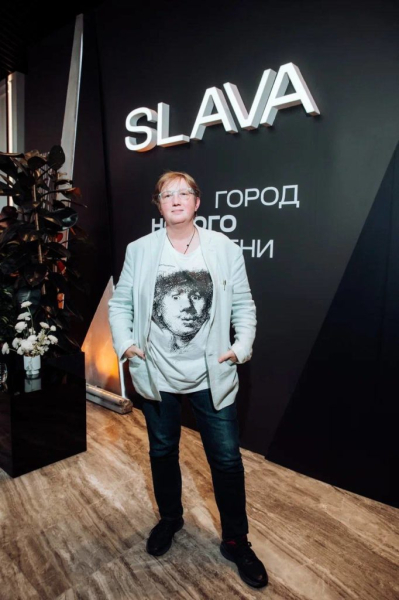 Город нового времени: светская Москва на презентации квартала SLAVA с Сергеем Кузнецовым и Владимиром Познером 