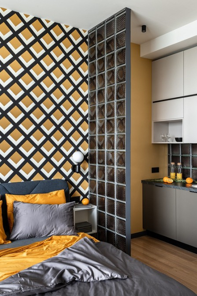 Как «спрятать» кухню в студии: 7 примеров, которые мы нашли у дизайнеров