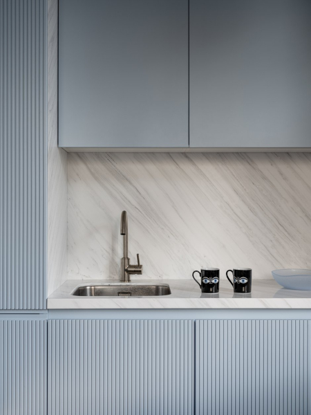 Очень крутая малогабаритка 29 м² для студента-математика