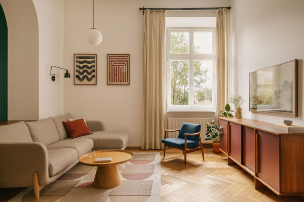 Замечательный свет, ретро-детали и зелень за окном: квартира в Кракове