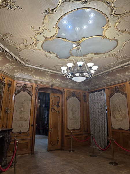 Старинный особняк династии Морозовых: завораживающая история семьи и дома