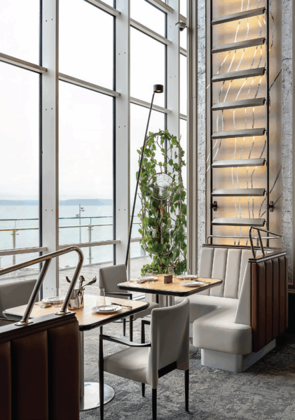 ПОЛЕТ НАД ВОЛНАМИ